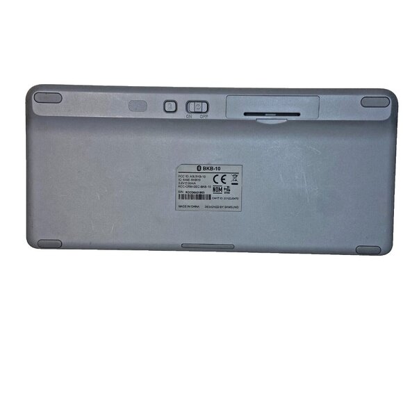 Samsung Galaxy Tab 2 10.1 Bluetooth Keyboard BKB-10 - Picture 2 of 8